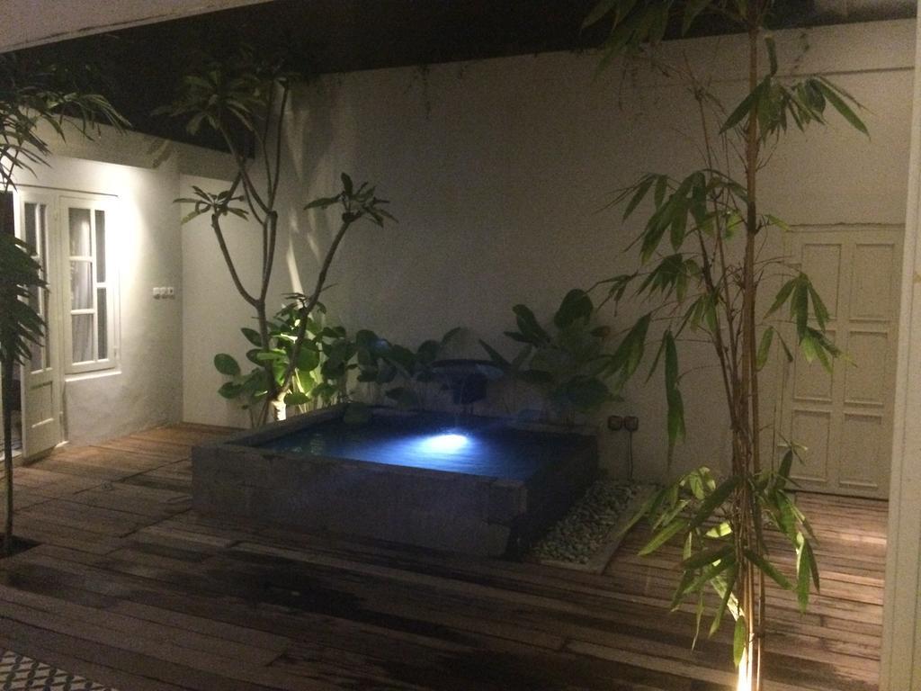 The Patio Yogya Leilighet Yogyakarta Eksteriør bilde