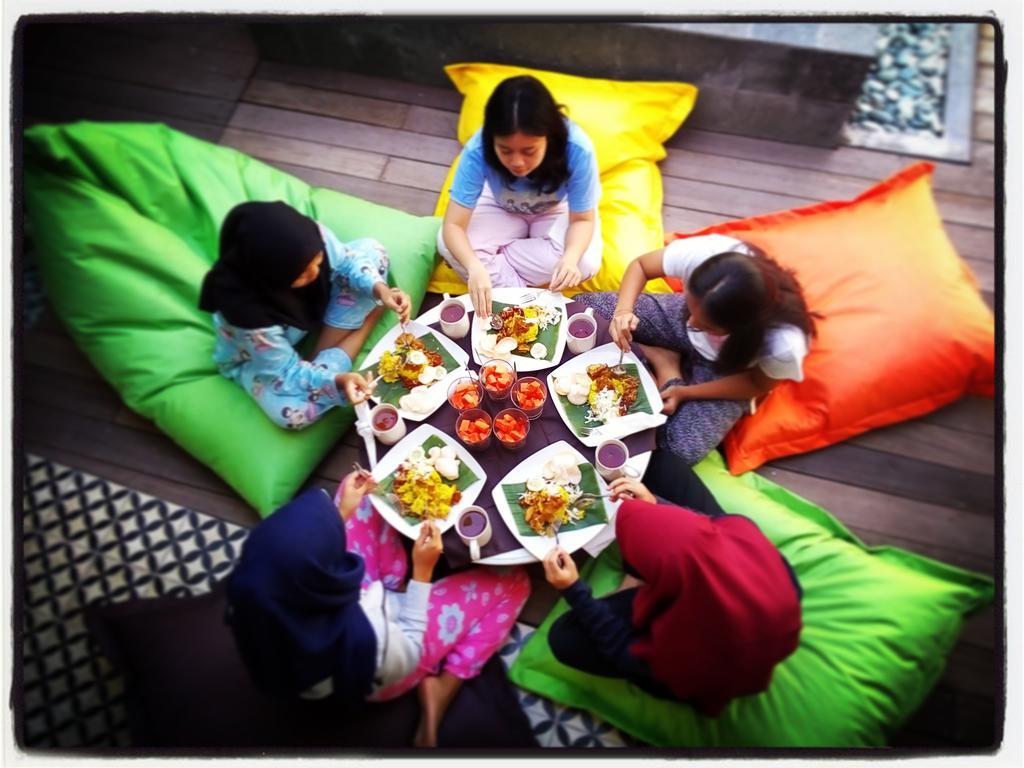 The Patio Yogya Leilighet Yogyakarta Eksteriør bilde