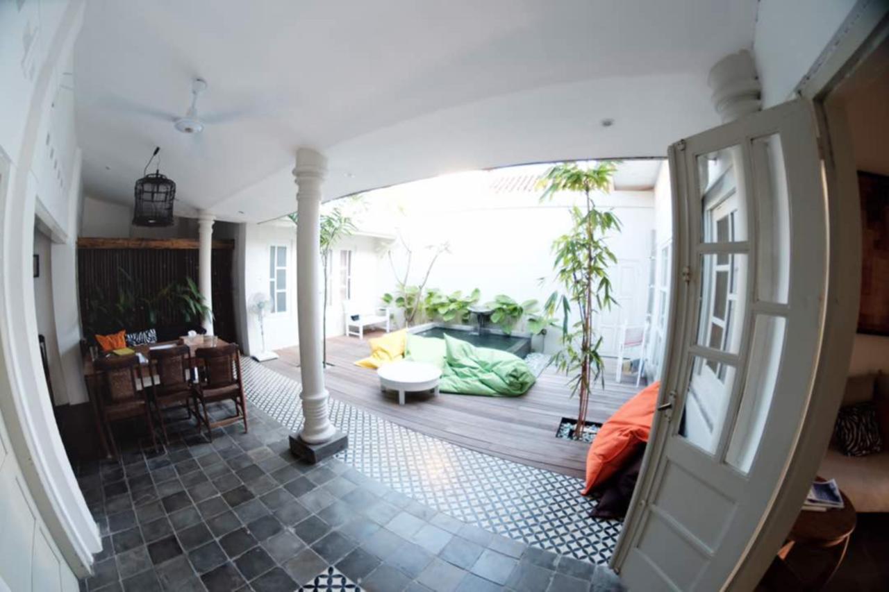 The Patio Yogya Leilighet Yogyakarta Eksteriør bilde